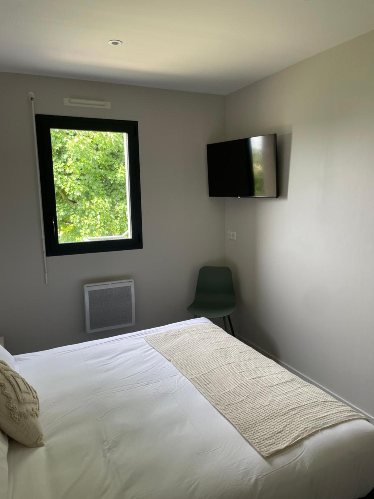 Ducey Appart'Hotel - Les Rivieres Exteriör bild